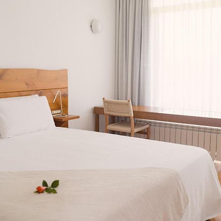 Hotel A Miranda Feas ภายนอก รูปภาพ
