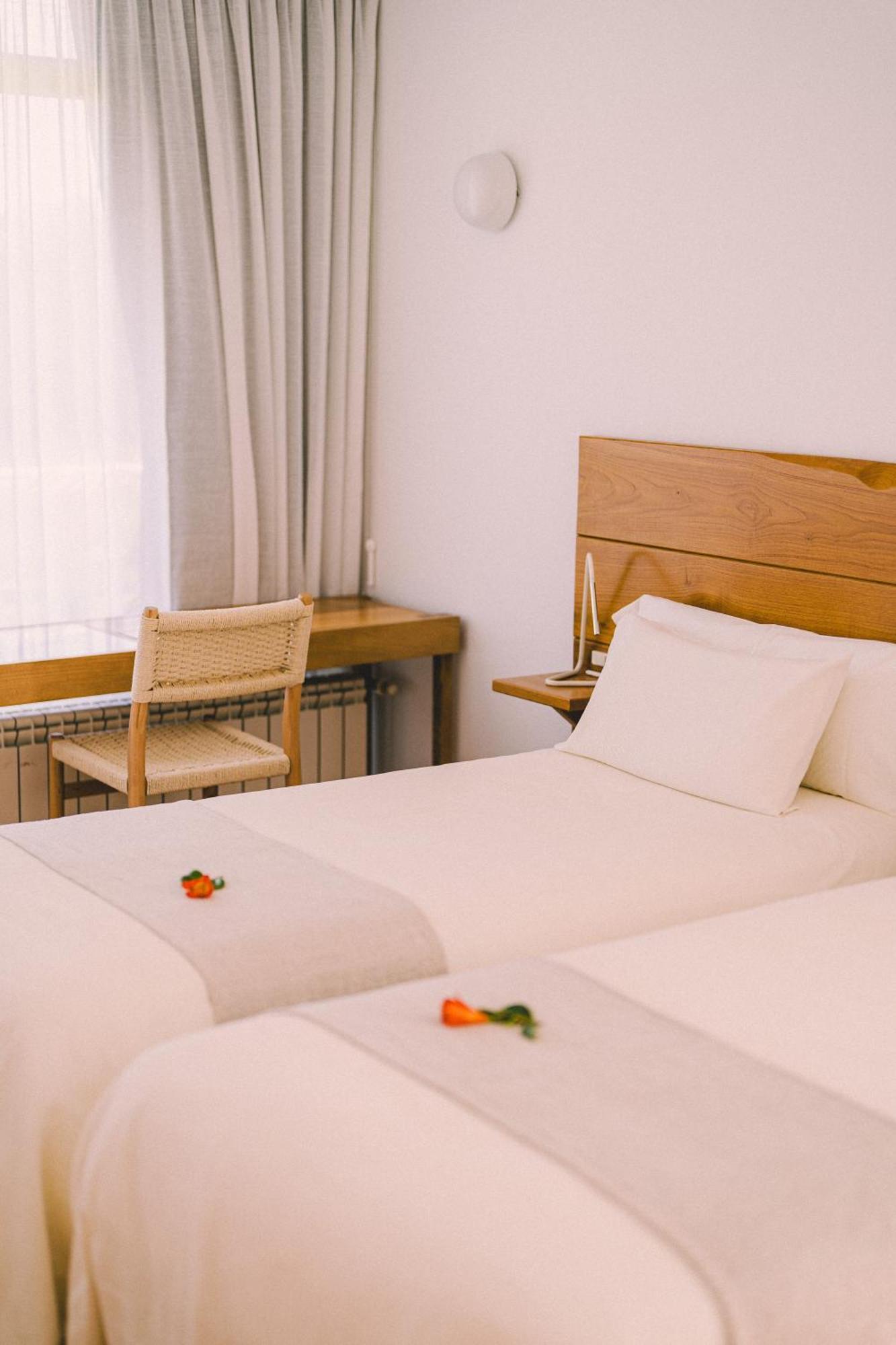 Hotel A Miranda Feas ภายนอก รูปภาพ