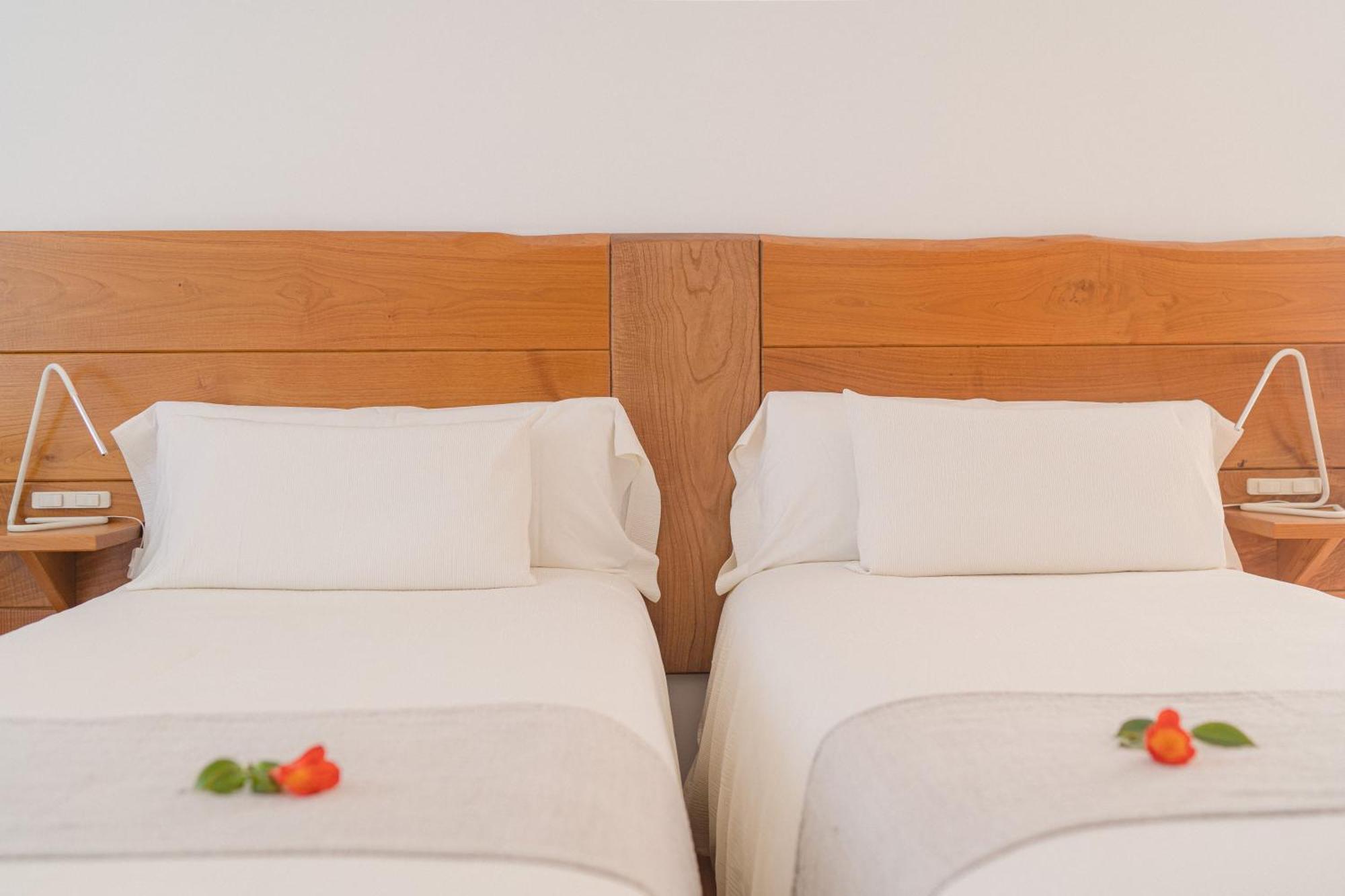 Hotel A Miranda Feas ภายนอก รูปภาพ