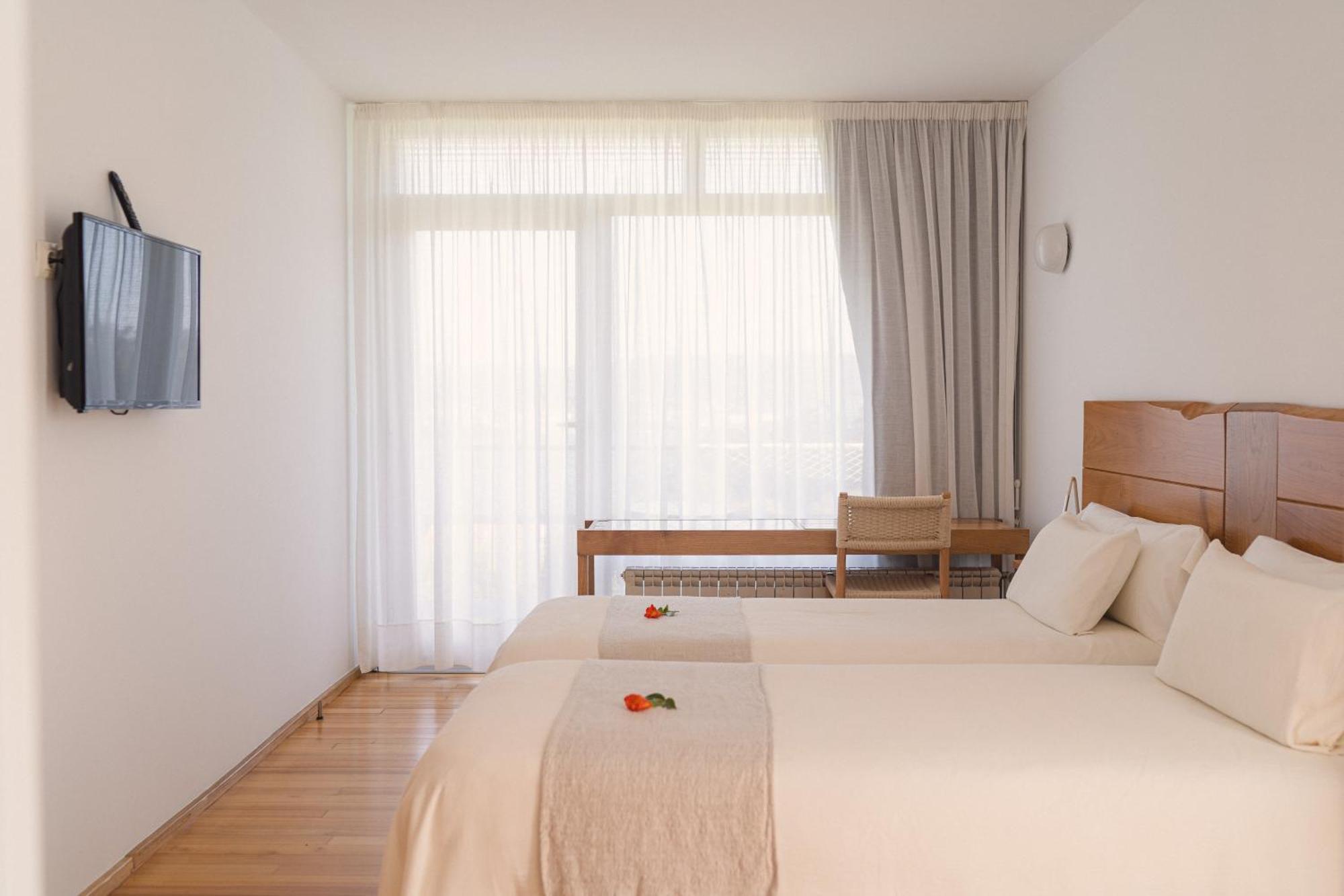 Hotel A Miranda Feas ภายนอก รูปภาพ